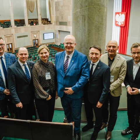 Powiększ obraz: Sejm daje zielone światło dla Metropolii